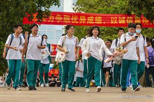 哈登：今夏与火箭&乌度卡有过会谈 我并未想重回得分王的模式